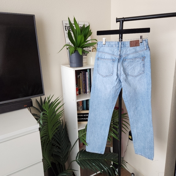 Madewell High Rise Cropped Jeans - Picture 5 of 6